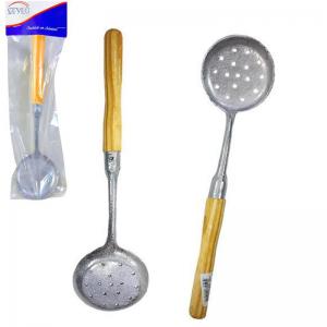Escumadeira Alumínio Cabo Madeira 29Cm Cozinha Prática