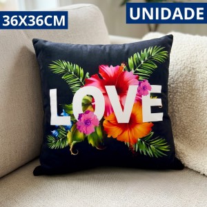 Almofada Pelucia com Frase Love e Estampas Flores 36x36cm - Pelucinhas