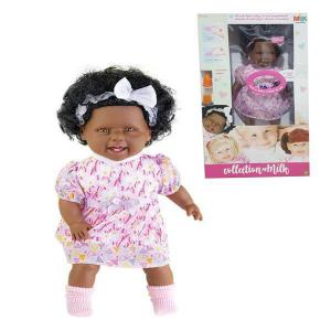 Boneca Coleção By Milk Negra Cantigas de Roda com Mamadeira Mágica 60Cm