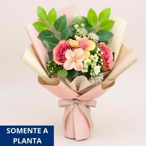 Buquê Ramalhete com Rosas e Hortênsias Rosa Antigo 20Cm Decoração Elegante