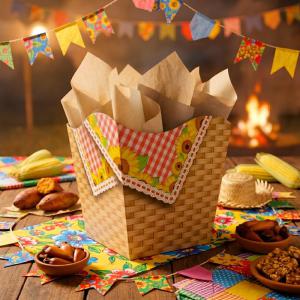 Cachepot Papel Cartão Festa Junina Arraiá Mesa Decoração 11Cm Quadrilha Caipira