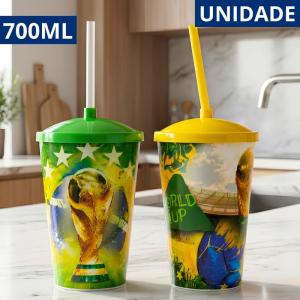 Copo Plástico com Tampa Canudo Brasil 700Ml Sortidos Presente